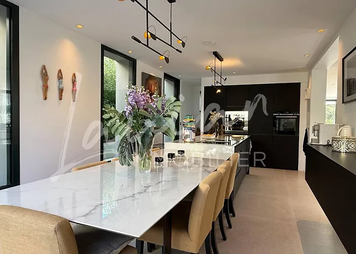 度假居 Oasis - Elegance Et Situation Ideale 比亚里茨