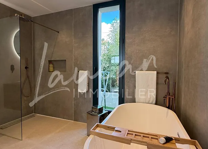 Oasis - Elegance Et Situation Ideale * 比亚里茨